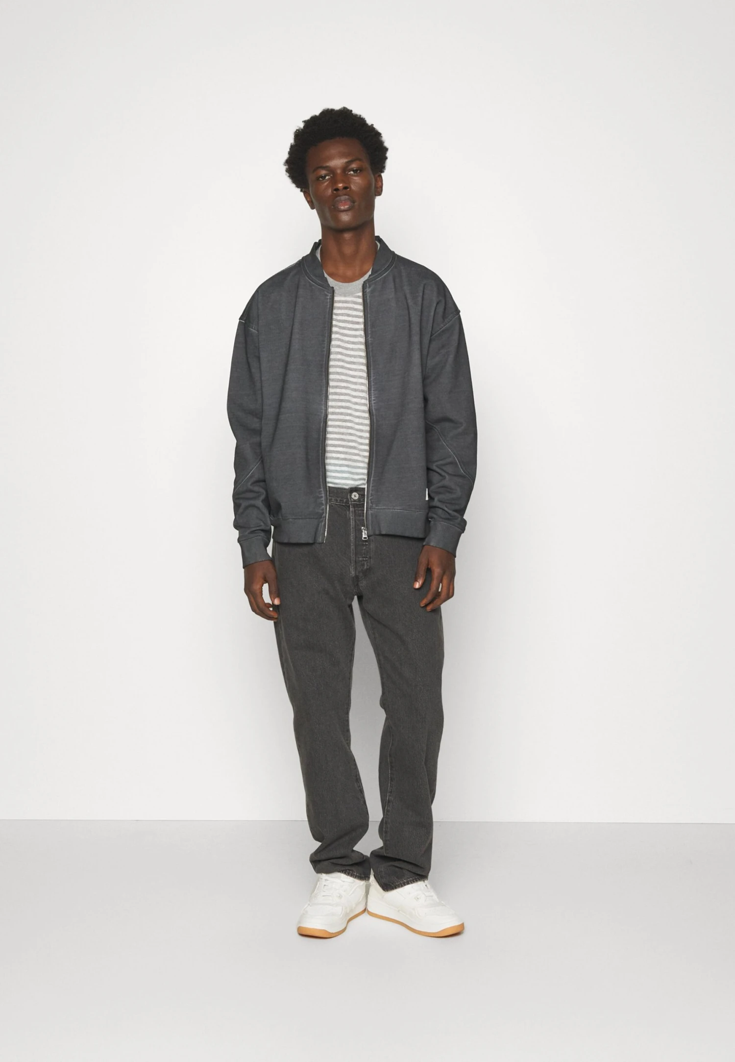 Hugo Darlik - Bomber Jacket - Black 7 Hugo Darlik - Bomber Jacket - Black - Image 5