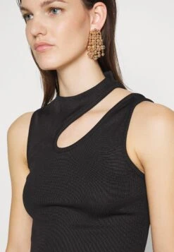 Hugo Draca - Top -Hugo cb9d8cfea7054760be7aa35cdc774552