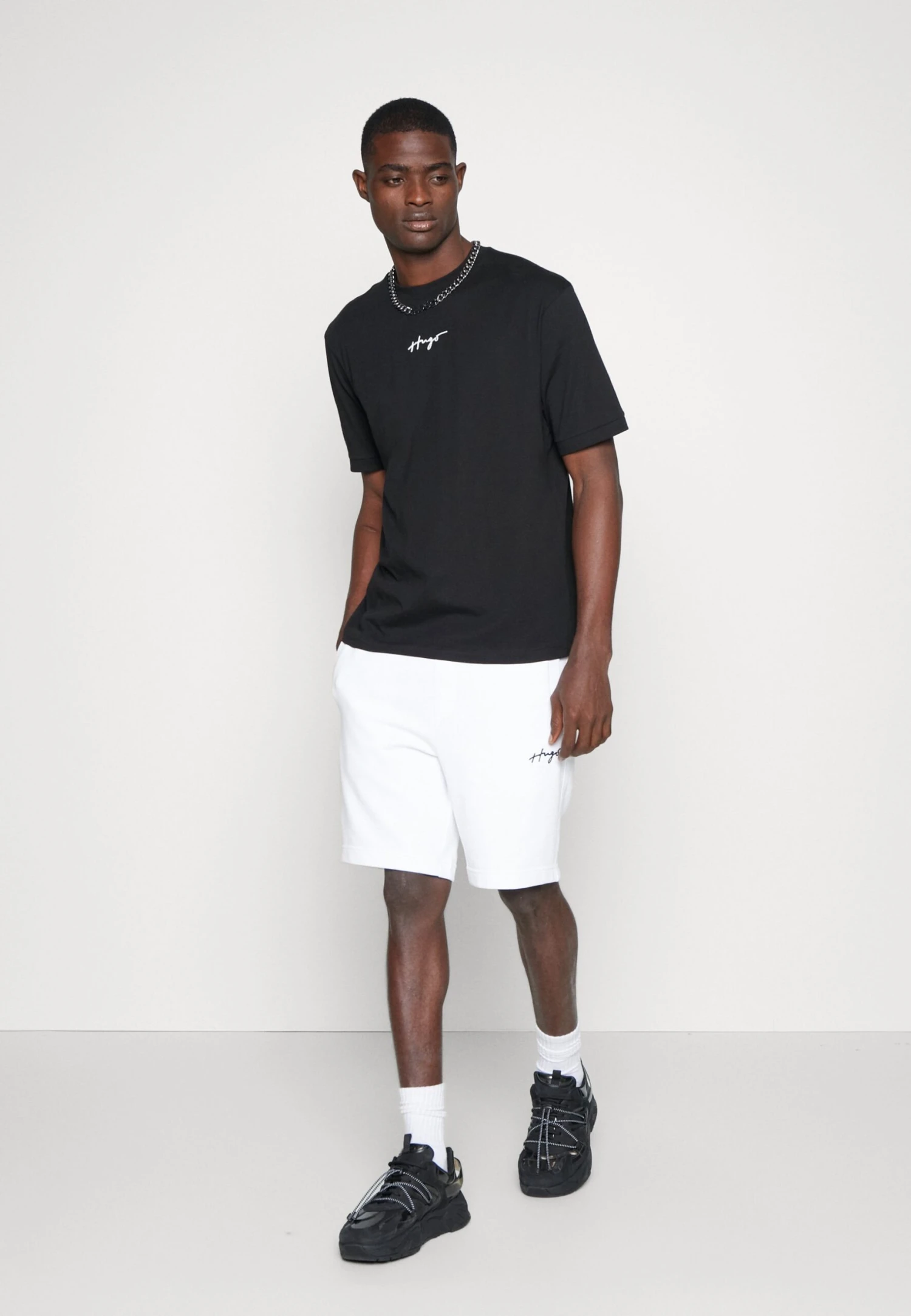 Hugo Dampinas - Shorts - White 4 Hugo Dampinas - Shorts - White - Image 2