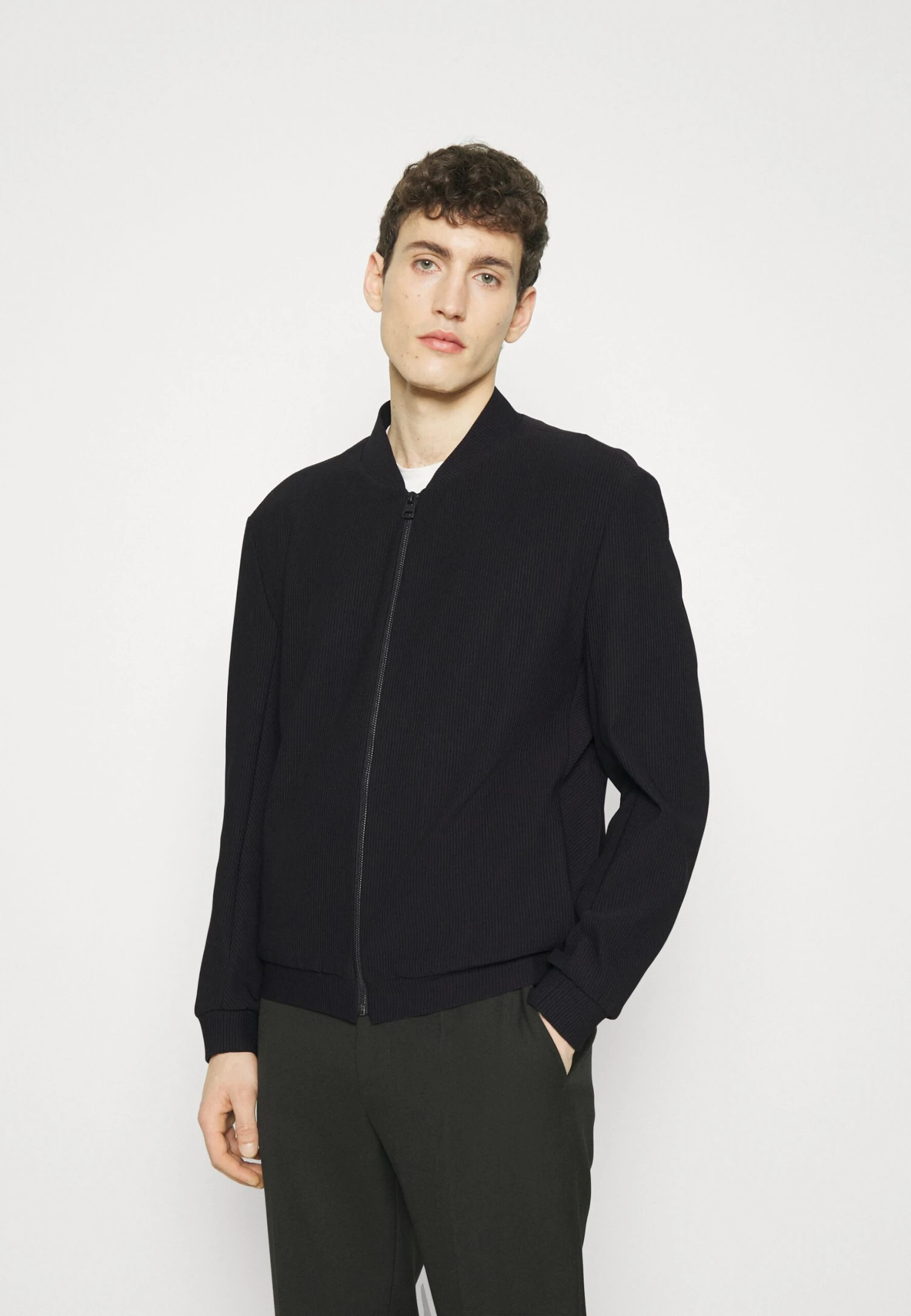 Hugo Ukashi - Bomber Jacket - Black 3 Hugo Ukashi - Bomber Jacket - Black