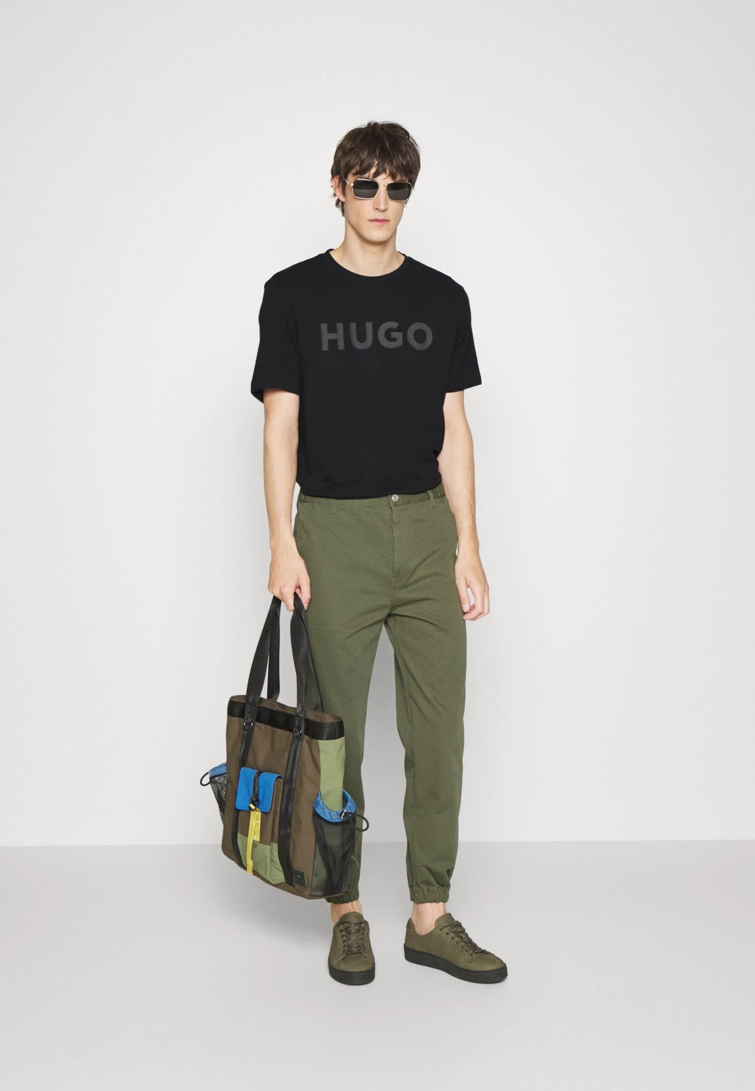 Hugo Dulivio - Print T-Shirt 4 Hugo Dulivio - Print T-Shirt - Image 2
