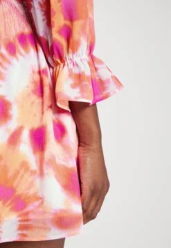 Hugo Kasralla - Day Dress -Hugo d44a6c99b5164cdf9a8f2cb27b4a9f2e