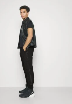 Hugo Glavin - Trousers - Black -Hugo d8cc7b9f05554ec0878a365d07469128