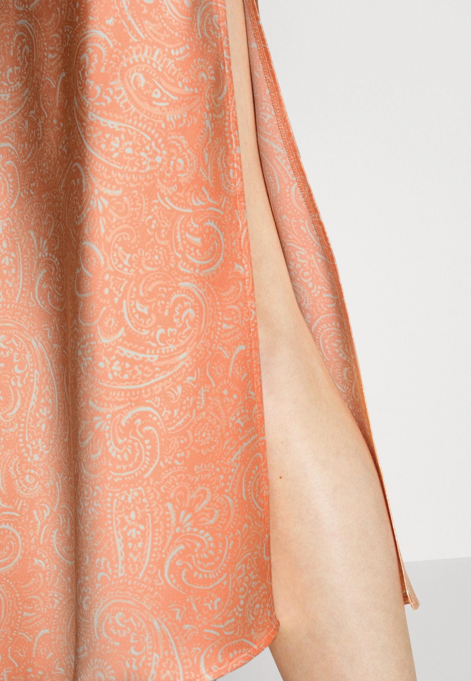 Hugo Ramale - Maxi Skirt 6 Hugo Ramale - Maxi Skirt - Image 4