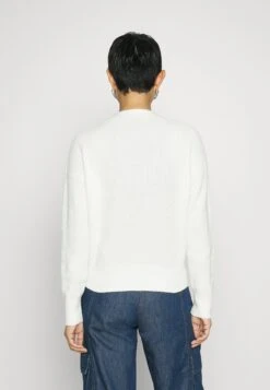 Hugo Shawanna - Jumper 11 Hugo Shawanna - Jumper -Hugo db747eef7c3c4a6e8e6871be417faefe