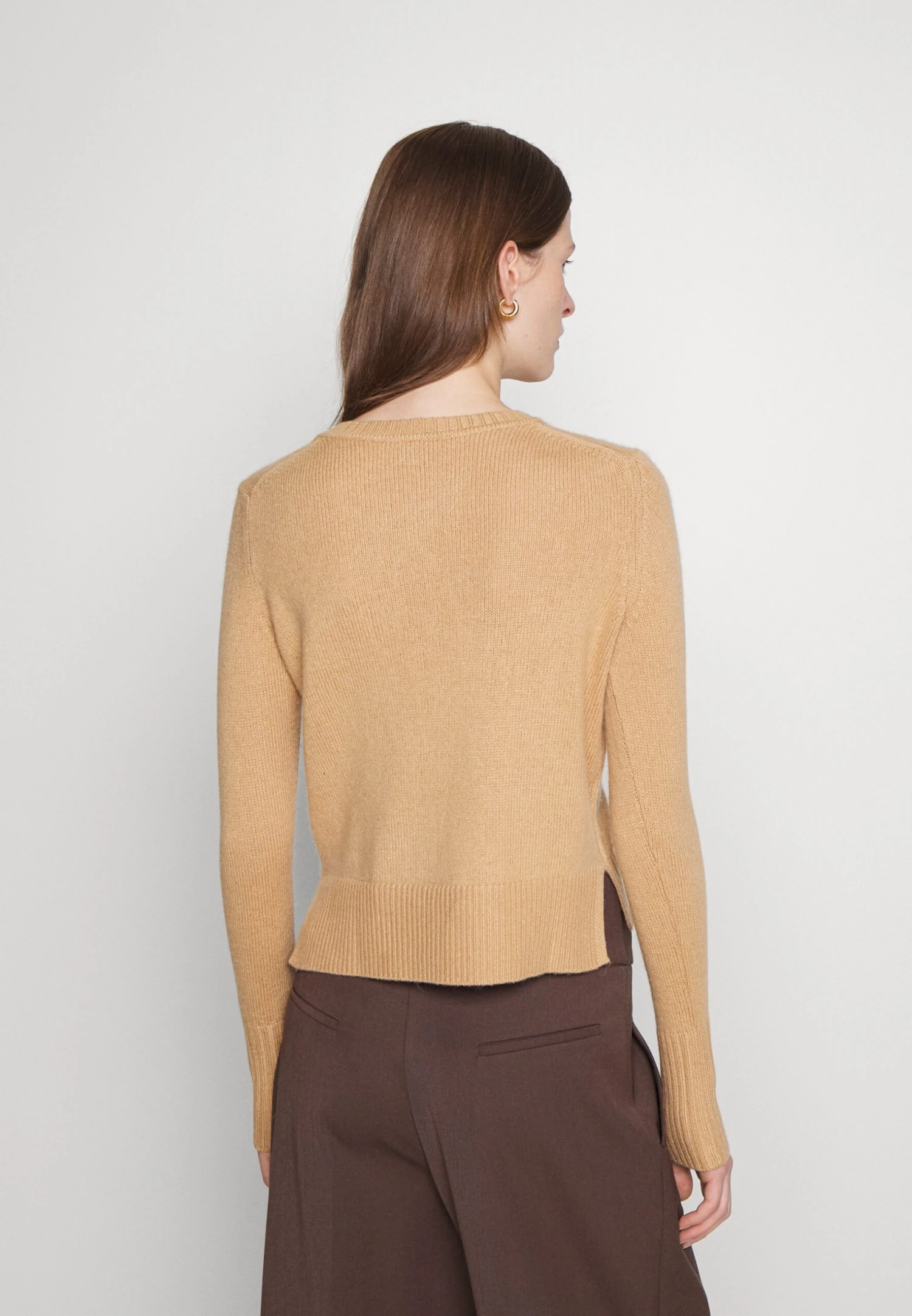 Hugo Sbasa - Jumper - Light Pastel Brown 5 Hugo Sbasa - Jumper - Light Pastel Brown - Image 3