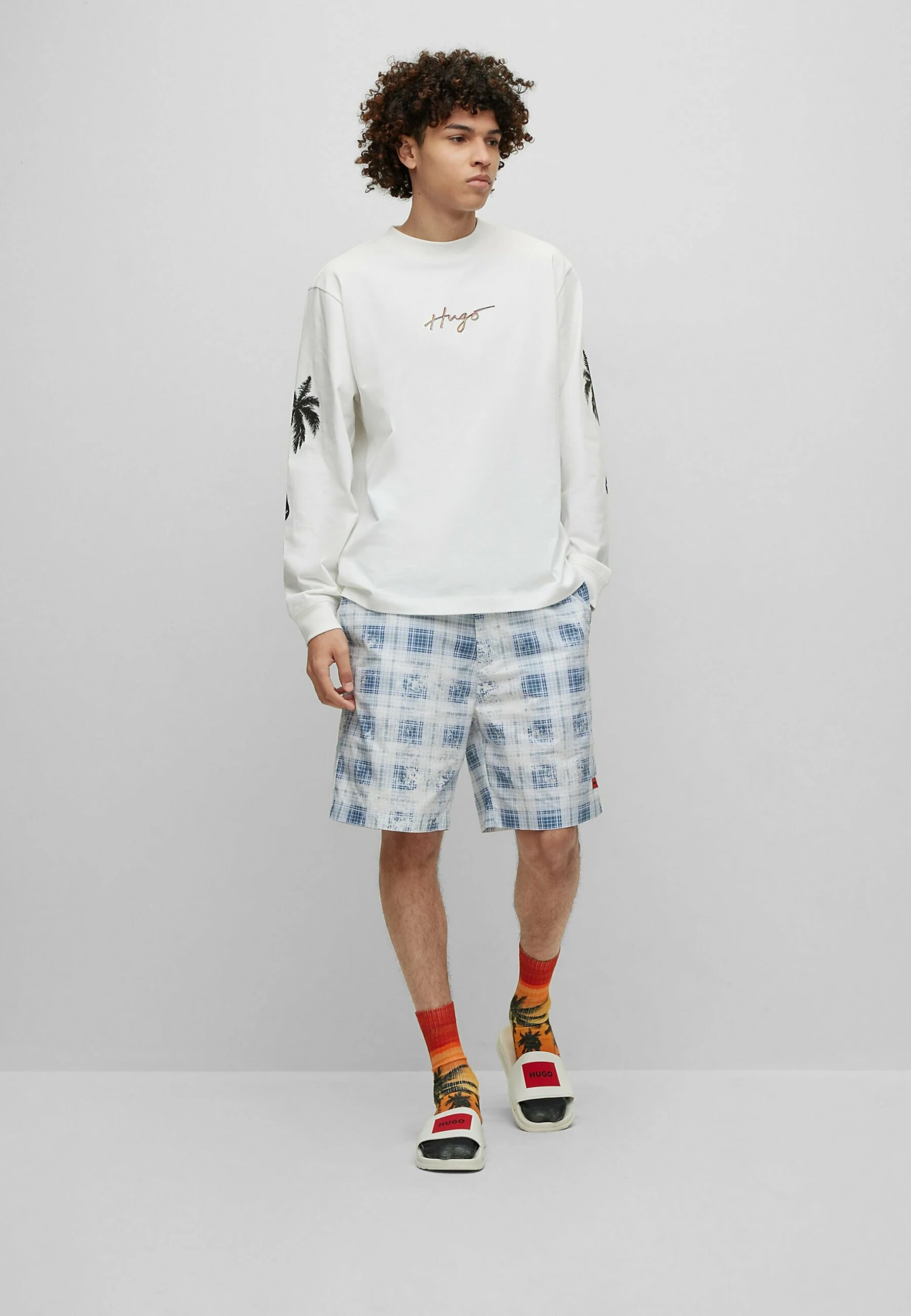 Hugo Dayo - Shorts - Blue 3 Hugo Dayo - Shorts - Blue