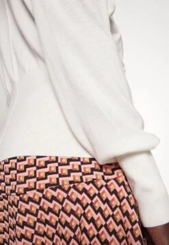 Hugo Slinnye - Jumper - Open White -Hugo e538948a2b1a4567978482748de9072b