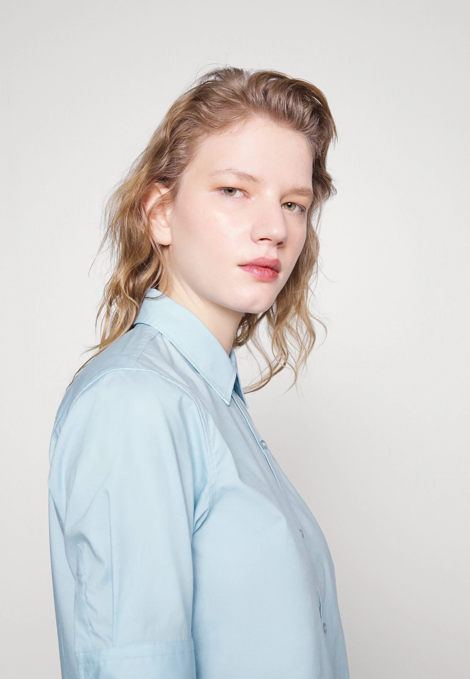 Hugo The Summer Shirt - Button-Down Blouse - Light/Pastel Blue 6 Hugo The Summer Shirt - Button-Down Blouse - Light/Pastel Blue - Image 4