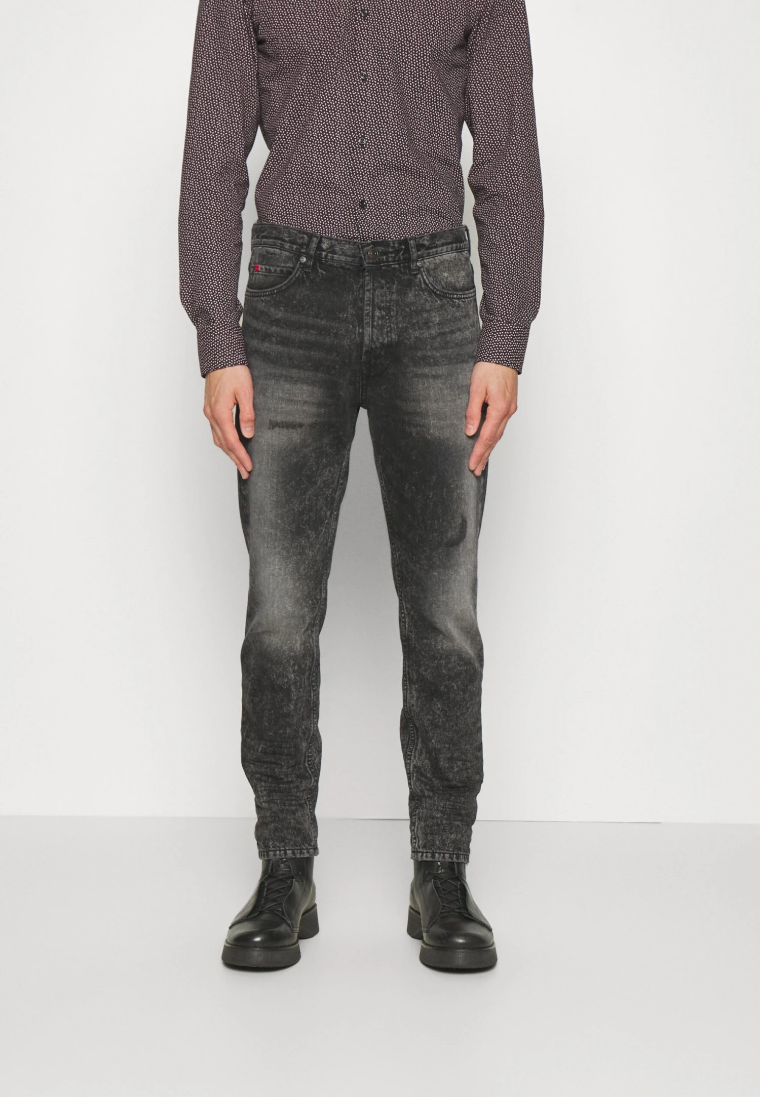 Hugo Slim Fit Jeans - Charcoal 3 Hugo Slim Fit Jeans - Charcoal