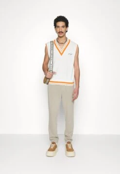 Hugo Spenco - Jumper - Open White 12 Hugo Spenco - Jumper - Open White -Hugo e6d7b79bd52640d3b5bcdb6f6293fba3