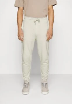 Hugo Dayote - Tracksuit Bottoms - Light Pastel Green