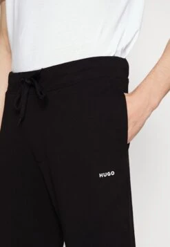 Hugo Dayote - Tracksuit Bottoms - Black -Hugo ef7b918f249d4e99a843e553374edd9d