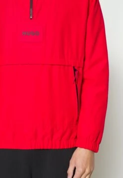Hugo Breaker - Windbreaker - Red -Hugo f1cc49197021436e8ccb6b5b6ab59b73
