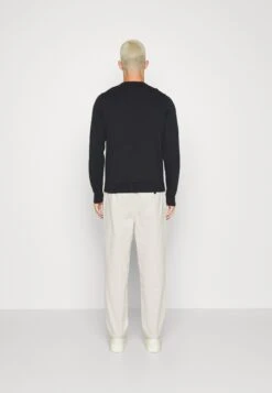 Hugo San Cassius - Jumper - Navy 9 Hugo San Cassius - Jumper - Navy -Hugo f5a44e62f27444c2b280ca481a9954c6