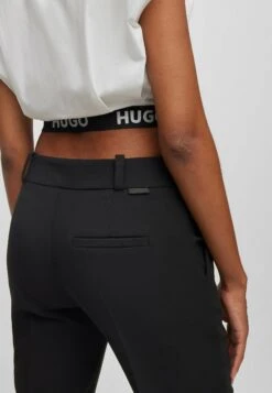 Hugo Hetana - Chinos - Black One -Hugo f609aecf9a8a492c964466e22203e286