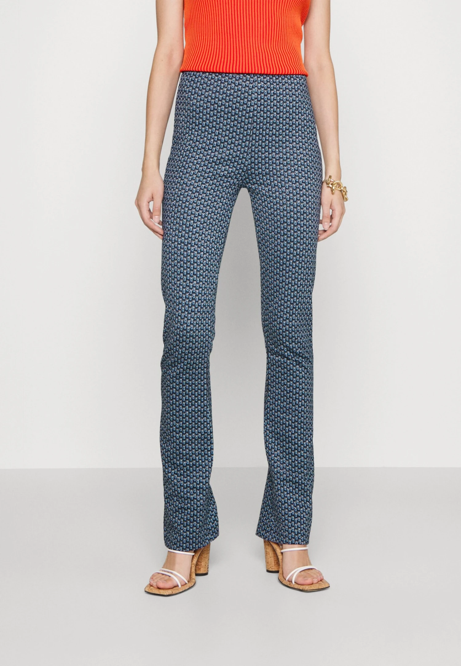 Hugo Narle - Trousers 3 Hugo Narle - Trousers