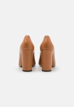 Hugo Callie- Classic Heels - Light Beige 12 Hugo Callie- Classic Heels - Light Beige -Hugo f7b3983b6ffa458c9f917b43f7107815
