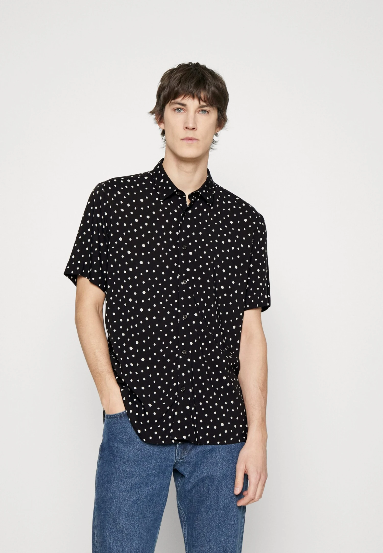 Hugo Ebor - Shirt - Black 3 Hugo Ebor - Shirt - Black