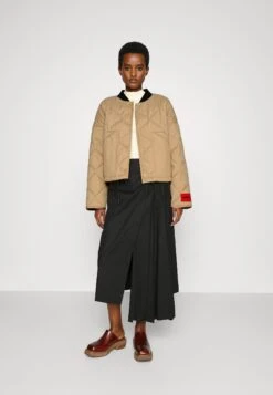 Hugo Frandia-1 - Light Jacket - Light Beige -Hugo fc5df26900ed48a99dcf81323cd344bc